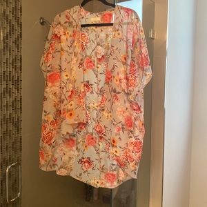 Floral gray kimono